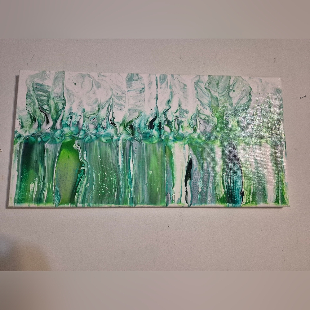 Abstract Green and White Canvas Art